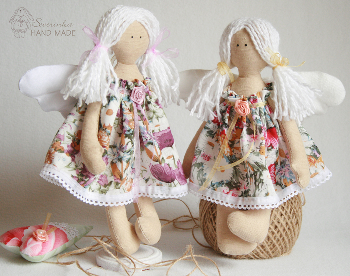 angel1-700.jpg